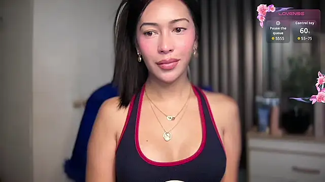 Jasmine Elcock online show from 05/13/26, 03:57