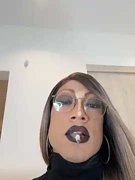 Snapshot of Lia_Jones77 chatting on 02/17/26, 12:52 Lia Jones77 online show from 02/17/26, 12:52