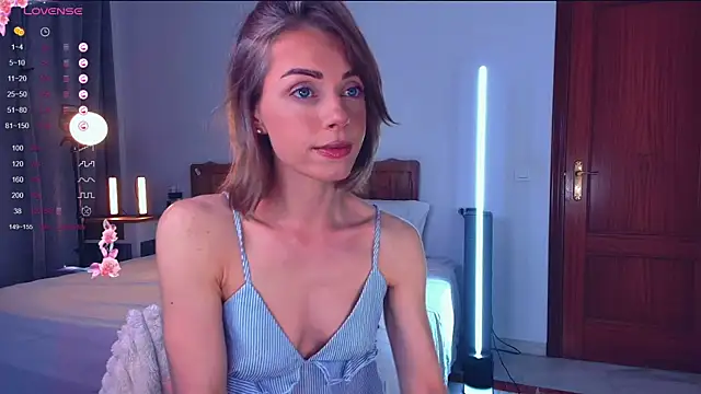 Arielle  03 online show from 09/24/25, 02:51