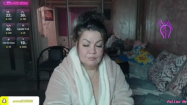 femme fatale1 online show from 11/20/25, 08:20