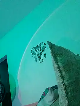 karlablue  online show from 09/27/25, 02:07