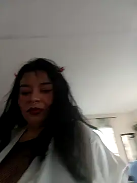 karlablue  online show from 02/11/26, 09:25