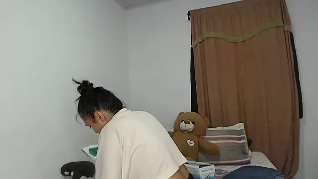 kathy luisa online show from 05/04/26, 12:08