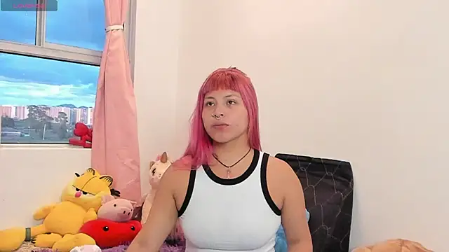 SophieRossi online show from 04/08/26, 10:44