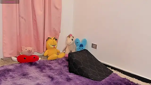 SophieRossi online show from 04/08/26, 12:34