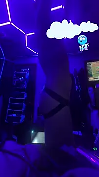 Cloudd Kingg Iceyyy online show from 03/24/26, 04:29