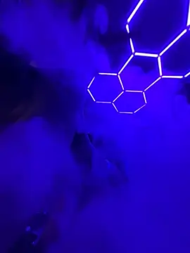 Cloudd Kingg Iceyyy online show from 03/09/26, 01:36