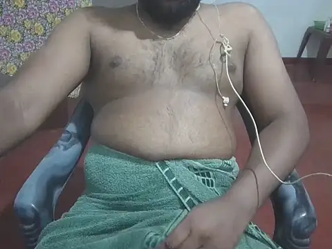 Snapshot of rmshm chatting on 10/18/25, 04:20 rmshm online show from 10/18/25, 04:20