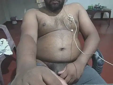 Snapshot of rmshm chatting on 10/04/25, 05:36 rmshm online show from 10/04/25, 05:36