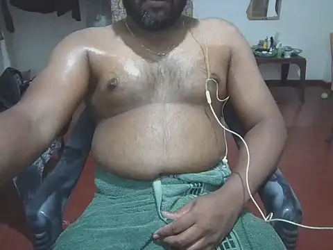 Snapshot of rmshm chatting on 12/05/25, 05:33 rmshm online show from 12/05/25, 05:33