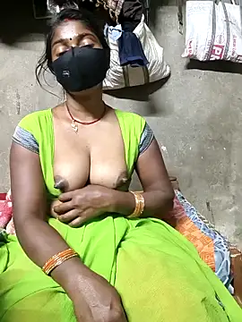 Snapshot of Arti032 chatting on 02/24/26, 07:48 Arti032 online show from 02/24/26, 07:48