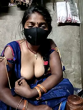 Snapshot of Arti032 chatting on 03/01/26, 03:34 Arti032 online show from 03/01/26, 03:34