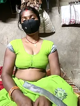 Snapshot of Arti032 chatting on 02/26/26, 05:35 Arti032 online show from 02/26/26, 05:35