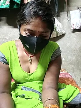 Snapshot of Arti032 chatting on 02/28/26, 04:17 Arti032 online show from 02/28/26, 04:17