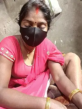 Snapshot of Arti032 chatting on 01/18/26, 07:06 Arti032 online show from 01/18/26, 07:06