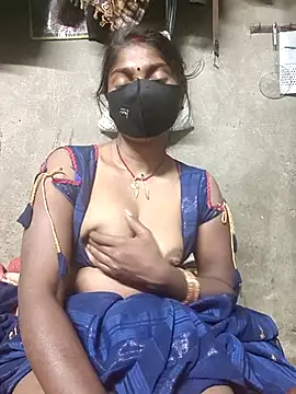 Snapshot of Arti032 chatting on 02/19/26, 09:34 Arti032 online show from 02/19/26, 09:34