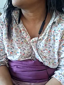Snapshot of Telugu_manjula chatting on 02/02/25, 02:38 Telugu manjula online show from 02/02/25, 02:38