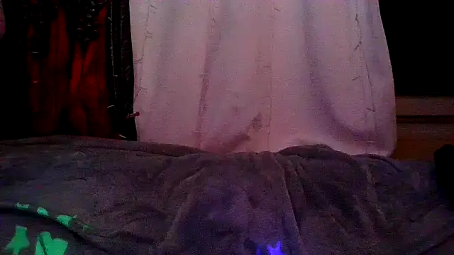 Snapshot of CAMINCHANCE chatting on 02/02/26, 11:42 CAMINCHANCE online show from 02/02/26, 11:42