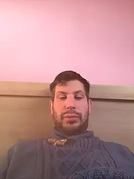 Taxidriver1988 online show from 12/16/25, 01:59