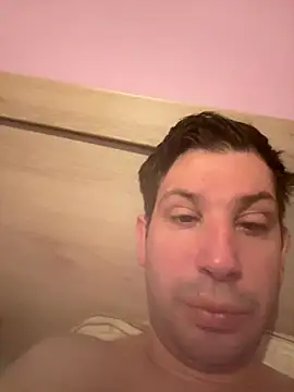 Taxidriver1988 online show from 12/22/25, 07:41