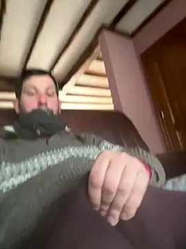 Taxidriver1988 online show from 12/19/25, 12:40