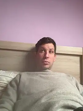 Taxidriver1988 online show from 12/20/25, 01:47