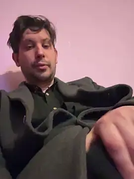 Taxidriver1988 online show from 02/17/25, 06:39