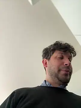 Taxidriver1988 online show from 02/28/25, 09:04