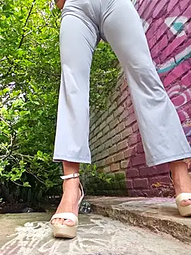 Yuky ta online show from 02/22/26, 02:08