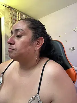 agathaxxx-69 online show from 04/11/26, 08:12