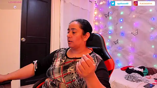 agathaxxx-69 online show from 01/05/26, 08:12