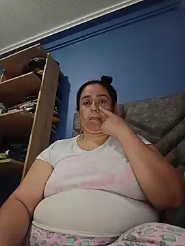 agathaxxx-69 online show from 12/17/25, 10:48