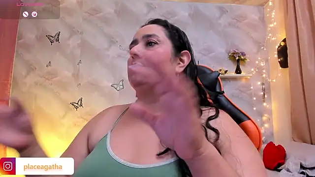 agathaxxx-69 online show from 11/13/25, 07:51