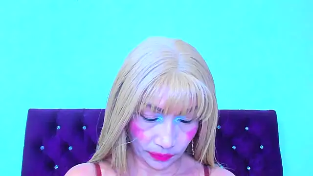 Snapshot of almabeckelt chatting on 10/14/25, 08:09 almabeckelt online show from 10/14/25, 08:09