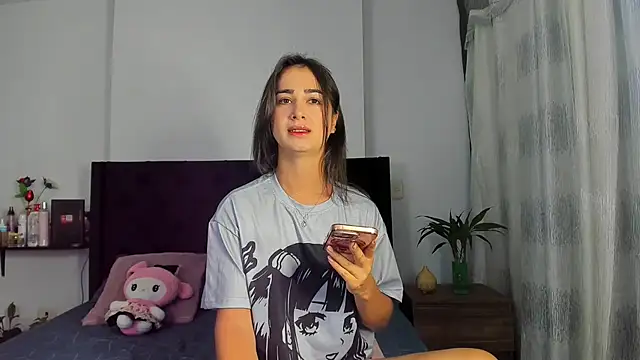 Snapshot of AndreaStivens chatting on 10/02/25, 10:29 AndreaStivens online show from 10/02/25, 10:29