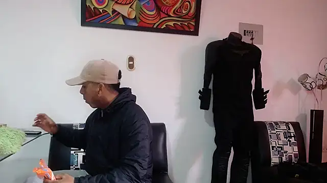 Black hot266 online show from 12/05/25, 01:53