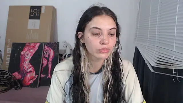 mariecam420 online show from 10/12/25, 08:16