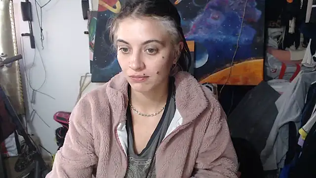 mariecam420 online show from 03/16/25, 08:10