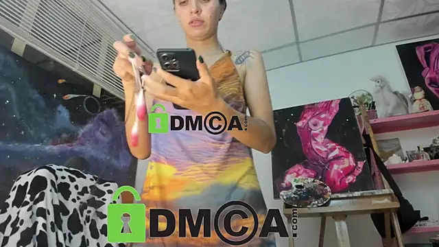 Snapshot of mariecam420 chatting on 04/13/26, 05:06 mariecam420 online show from 04/13/26, 05:06