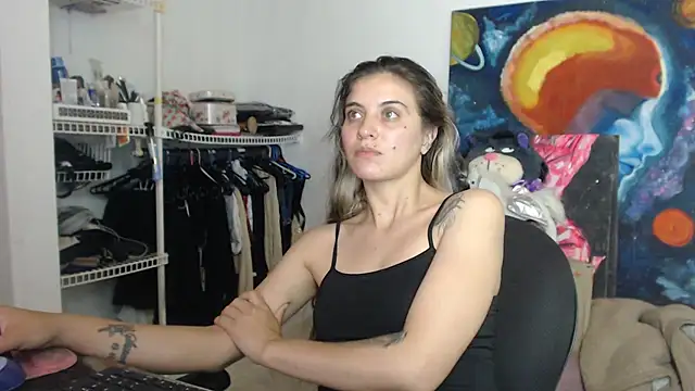 mariecam420 online show from 10/24/25, 05:28