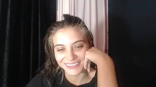 mariecam420 online show from 02/24/25, 12:52