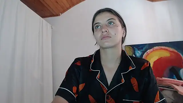 mariecam420 online show from 11/09/25, 04:00