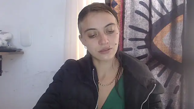 mariecam420 online show from 02/25/25, 07:49
