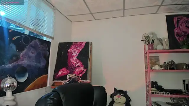 Snapshot of mariecam420 chatting on 04/03/26, 05:14 mariecam420 online show from 04/03/26, 05:14