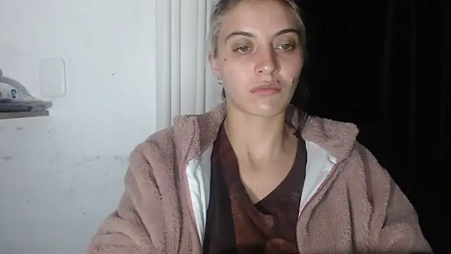 mariecam420 online show from 02/26/25, 04:52