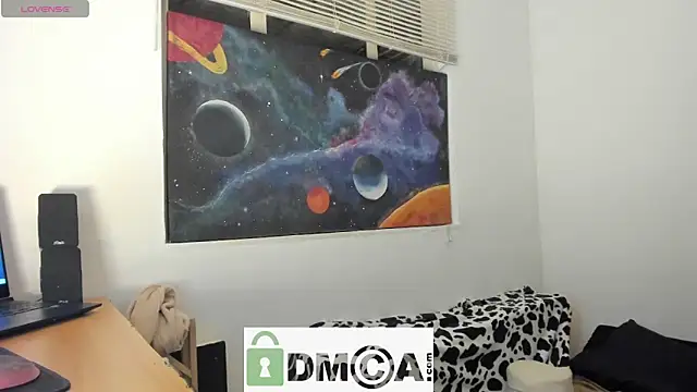 mariecam420 online show from 04/21/26, 03:24