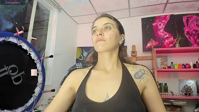 Snapshot of mariecam420 chatting on 02/26/26, 10:21 mariecam420 online show from 02/26/26, 10:21