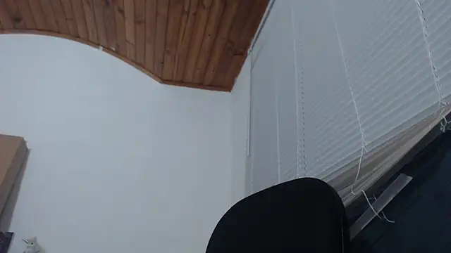 mariecam420 online show from 10/12/25, 08:21