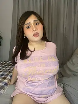Snapshot of mysticofcum chatting on 07/19/26, 03:53 mysticofcum online show from 07/19/26, 03:53