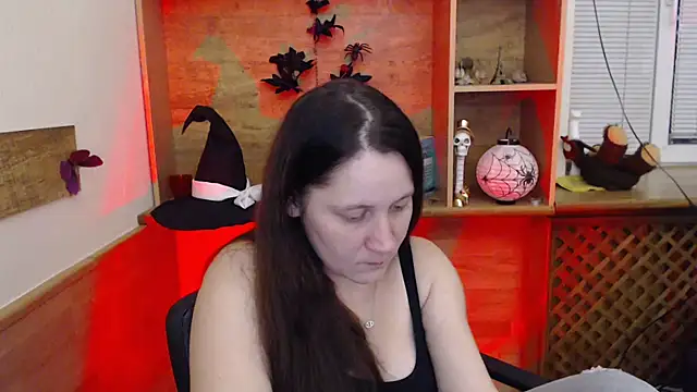 JosieJun  online show from 11/03/25, 06:00